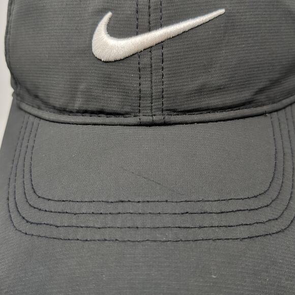 Nike Golf Strapback Cap Black One Size Adjustable Embroidered Swoosh Polyester - Picture 3 of 10